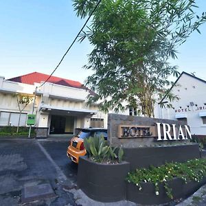 Hotel Irian Surabaya